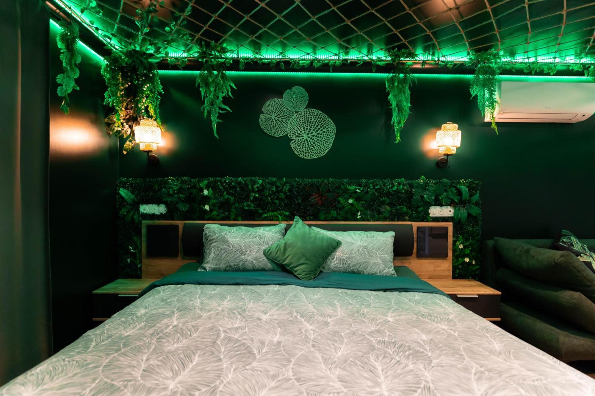 L'Oasis Tropicale, Jacuzzi, Love Room Roppenheim Ngoại thất bức ảnh